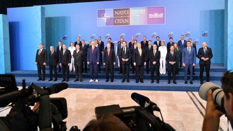 Summit NATO-a u Ankari: „velika ljubav i zajedništvo”