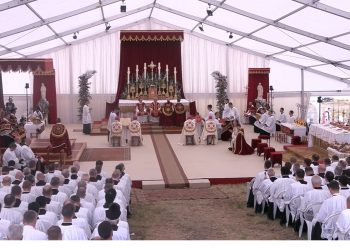 SSPX ipak zaredilo biskupe bez papina blagoslova: automatska ekskomunikacija, ali i otvorena vrata dijalogu