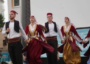 Karlovački Folklorni ansambl ‘Matija Gubec’ očarao meksičku publiku