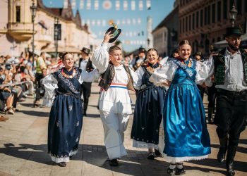 Vinkovci spremni za veliku feštu: Najavljen bogat folklorni i glazbeni program 61. Vinkovačkih jeseni