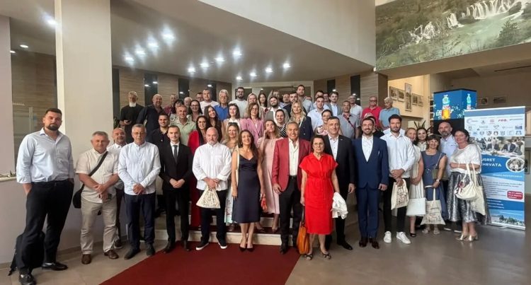 U Ljubuškom se održava Prvi susret Mreže Hrvata iz BiH