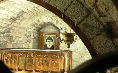 Charbel_Makhlouf_grave