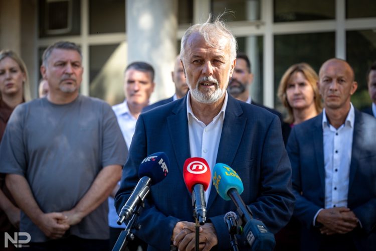HDZ prihvaća Milanovićev izazov! Sanader: ‘Radujemo se sjednici da se prekinu laži o opasnom otpadu’
