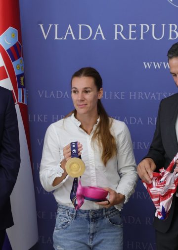 Svečani prijem u Banskim dvorima: Plenković ugostio europske medaljaše Saru Kolak i Marina Bloudeka