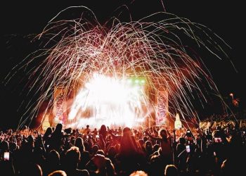 Povijesni početak Špancirfesta: Unatoč kiši održan prvi Gala Opening