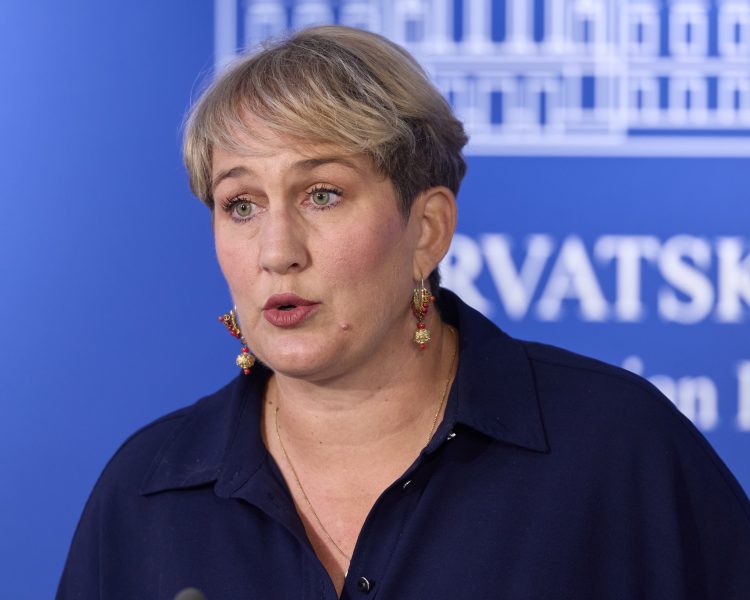 Ivana Marković: politika velikih riječi pred zatvorenim vratima Hitne