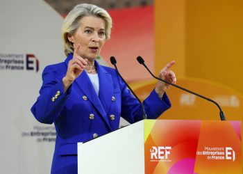 Von der Leyen ide pokazati Trumpu da Grenland nije sam
