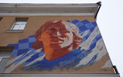 Mural Luke Modrića  u Kazanu (Rusija)  Autor MarSaf - Vlastito djelo postavljača, CC BY-SA 4.0, https://commons.wikimedia.org/w/index.php?curid=140544847