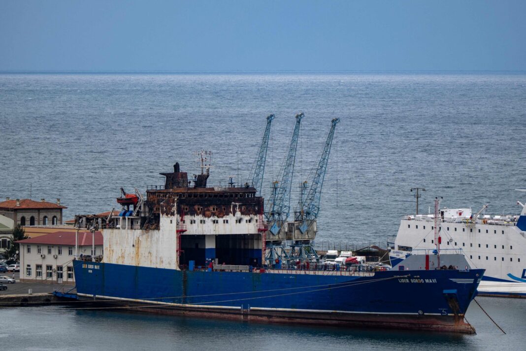 Nakon napada dronovima na dva tankera kod Rumunjske: sedam nestalih i posebna sjednica NATO-a Nakon napada dronovima na dva tankera kod Rumunjske: sedam nestalih i posebna sjednica NATO-a