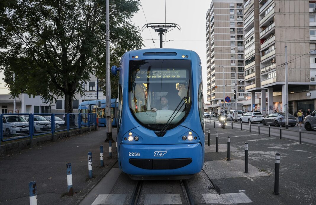 Kriza u ZET-u se nastavlja: Čak 96 posto radnika odbilo prijedlog poslodavca za kolektivni ugovor .