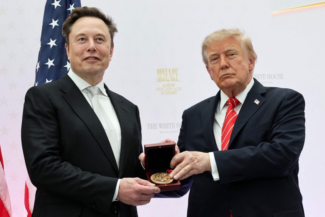 Elon Musk prebacio odgovornost na Washington zbog usporavanja satelitske mreže u Ukrajini Elon Musk prebacio odgovornost na Washington zbog usporavanja satelitske mreže u Ukrajini