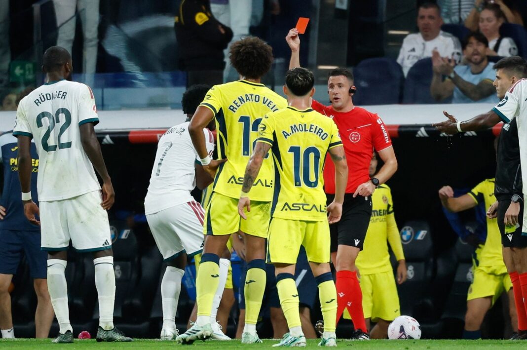 Vinicius Junior kažnjen s četiri utakmice suspenzije: Brazilac propušta El Clásico Vinicius Junior kažnjen s četiri utakmice suspenzije: Brazilac propušta El Clásico